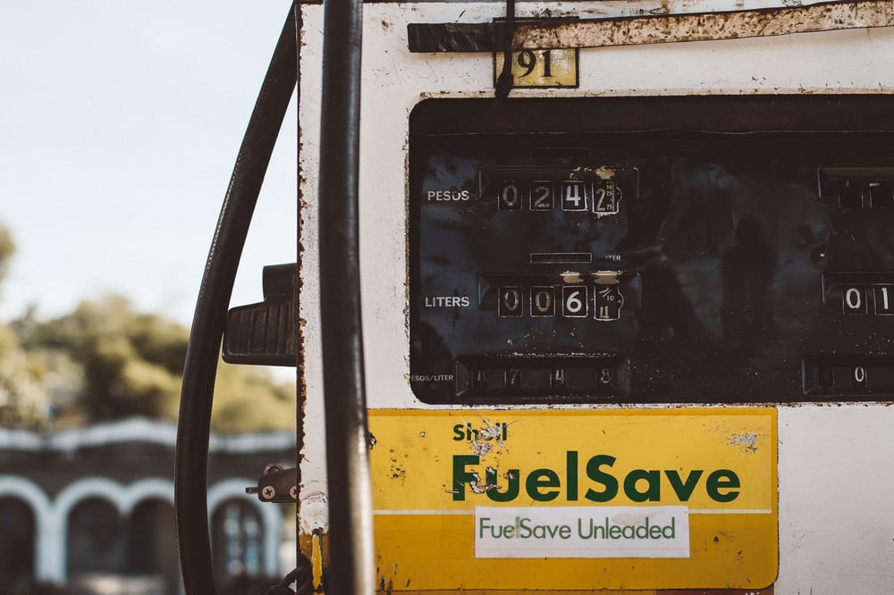 Rental cars and gas station scams