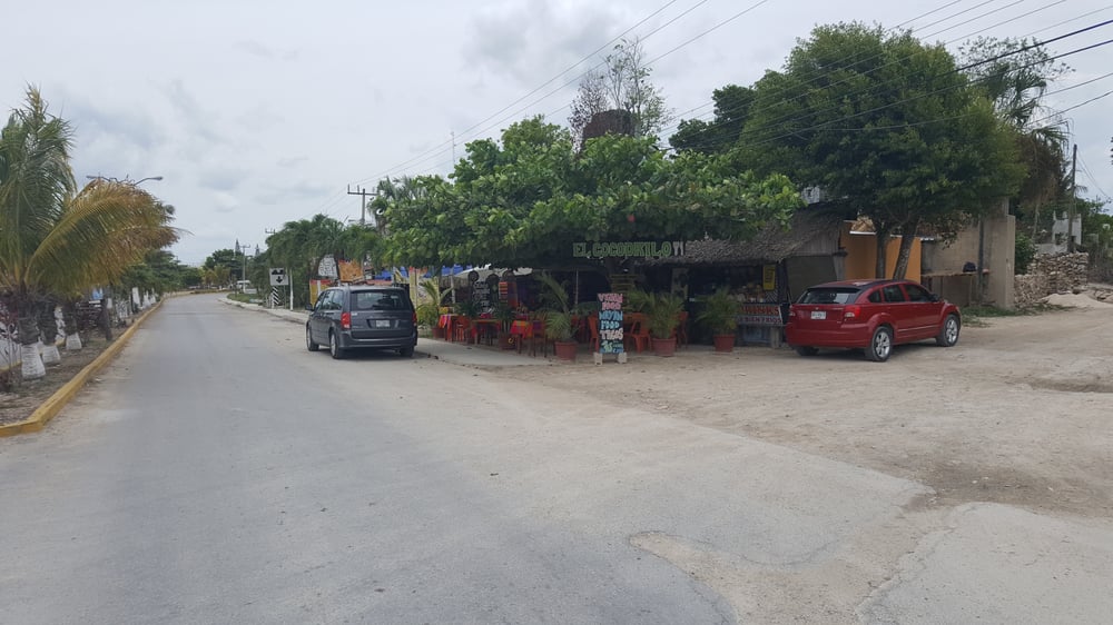 Paved and gravel roads in Mexico