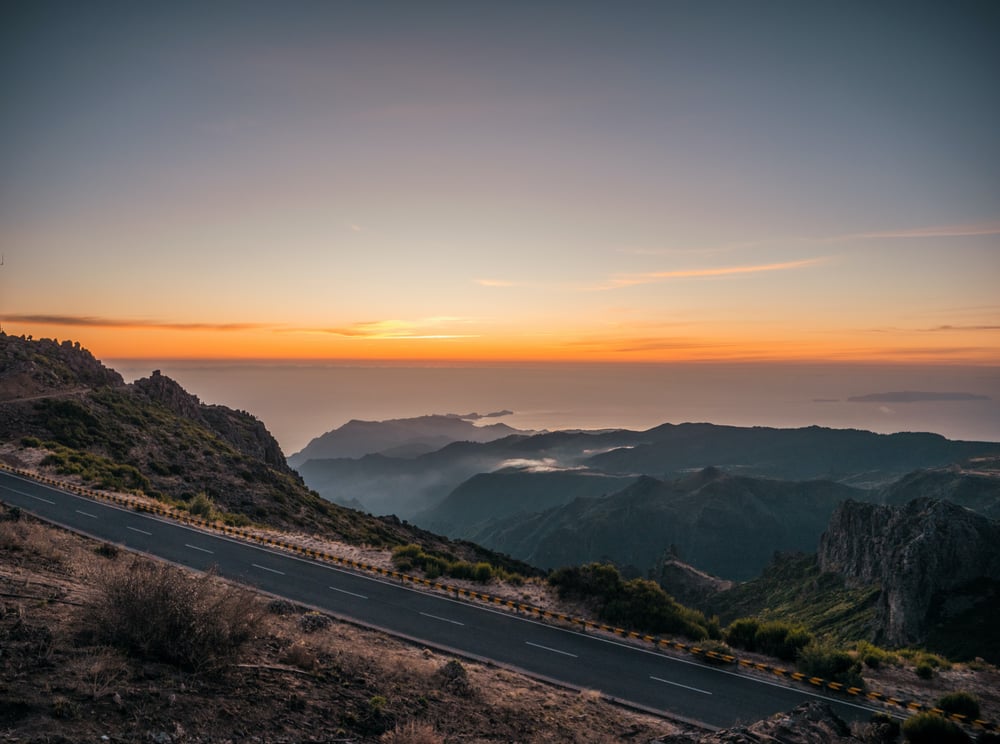 Driving from Portugal to Spain with your rental car